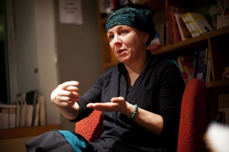 Tokarczuk uhonorowana. Radni PiS oburzeni - fot. Wikipedia