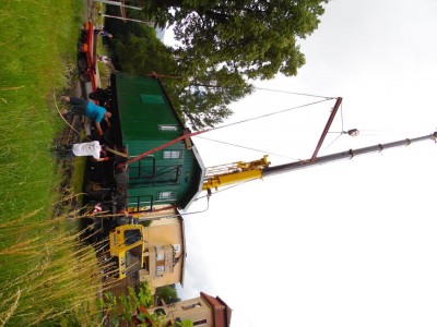 Po 16 latach na stacji w Karpaczu pojawił się znów wagon kolejowy - 8