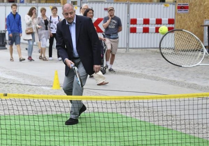 Nowy wiceprezydent Wrocławia? Dutkiewicz odbija piłkę... z urlopu - Zdjęcie z archiwum Rafał Dutkiewicz/Twitter