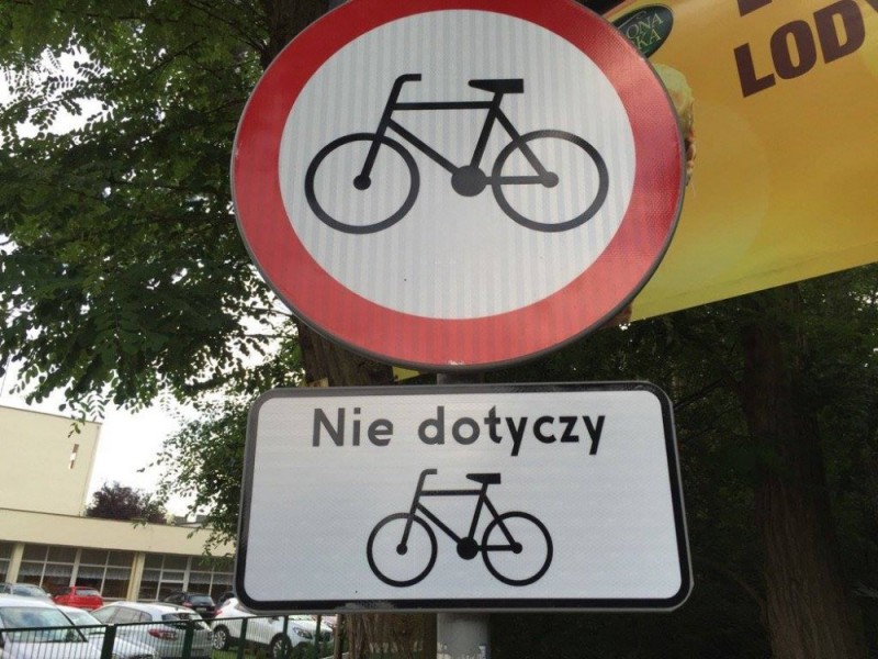 Absurdalny znak zakazu? Niekoniecznie, ale... - 