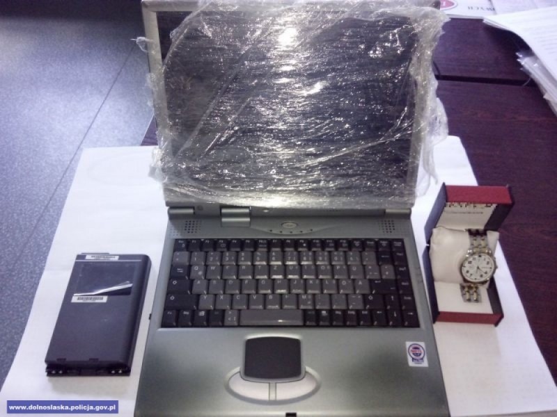 Sprzedawał popsute laptopy na deptaku -