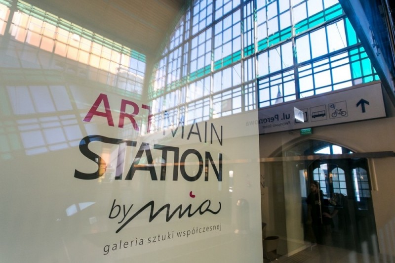 Wystawa na dworcu. Ku pamięci aktorów Teatru Laboratorium. - Fot: wroclaw.pl