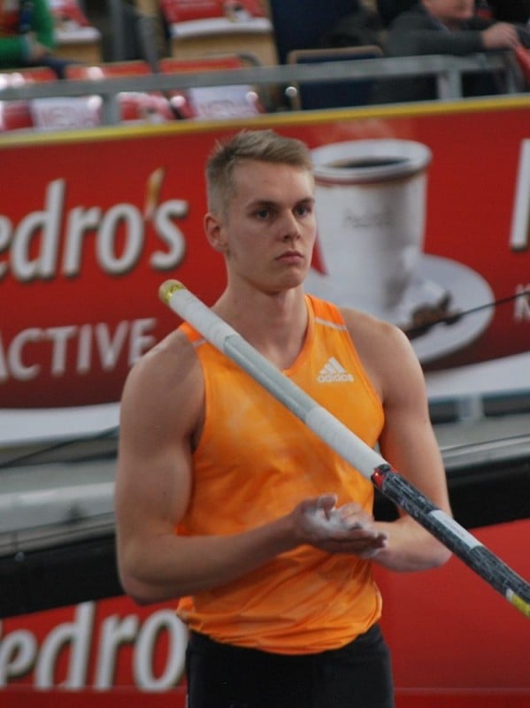 Robert Sobera w odwiedzinach u marszałka województwa - fot. Wikipedia