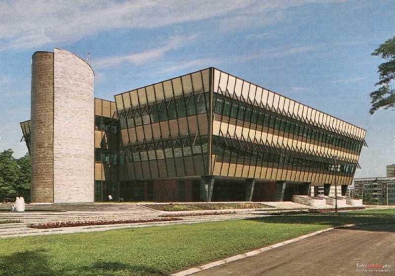 Sprzedaż Dolmedu zawieszona - 