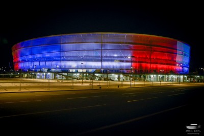Wrocław solidarny z Francją. Stadion będzie tr&oacute;jkolorowy