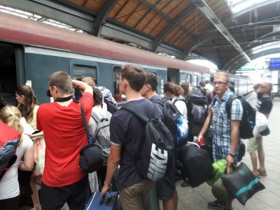 Pociąg z Wrocławia na Światowe Dni Młodzieży powoli dojechał do Krakowa - 0