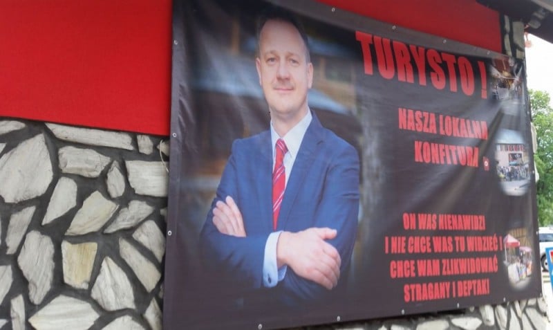 Karpacz: Ciąg dalszy afery straganowej. Chcą skompromitować radnego - fot. Piotr Słowiński