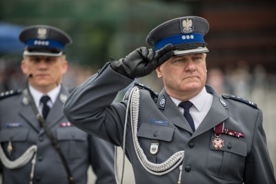 Święto Policji we Wrocławiu. Awanse i medale dla funkcjonariuszy - 9