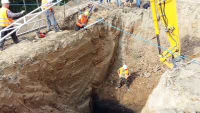 Tak szukają złotego pociągu [GALERIA ZDJĘĆ Z WYKOPALISK] - 4