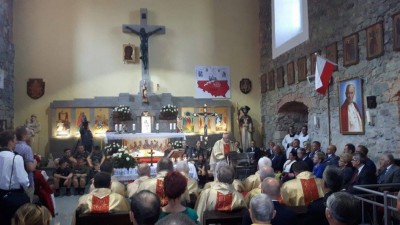 Uroczystości związane z 1050-leciem chrztu Polski na szczycie Ślęży - 9