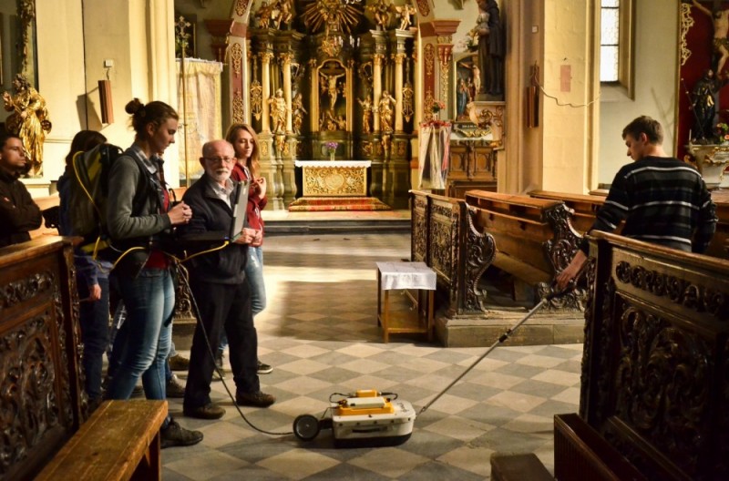 W największym kłodzkim kościele naukowcy odkryli krypty! - Fot. Grzegorz Basiński