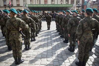 Przysięga wojskowa we wrocławskim Rynku [ZDJĘCIA] - 11