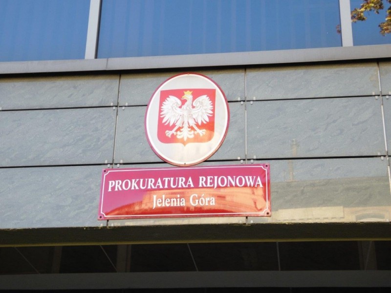 Zarzuty za molestowanie maturzystki podczas korepetycji - fot. Piotr Słowiński
