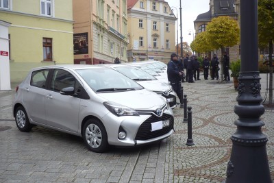 Wałbrzyska policja dostała nowe radiowozy w ramach funduszu obywatelskiego - 0