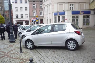 Wałbrzyska policja dostała nowe radiowozy w ramach funduszu obywatelskiego - 1