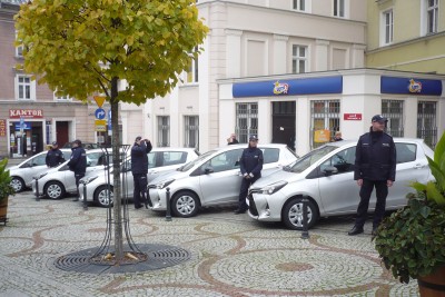 Wałbrzyska policja dostała nowe radiowozy w ramach funduszu obywatelskiego - 3