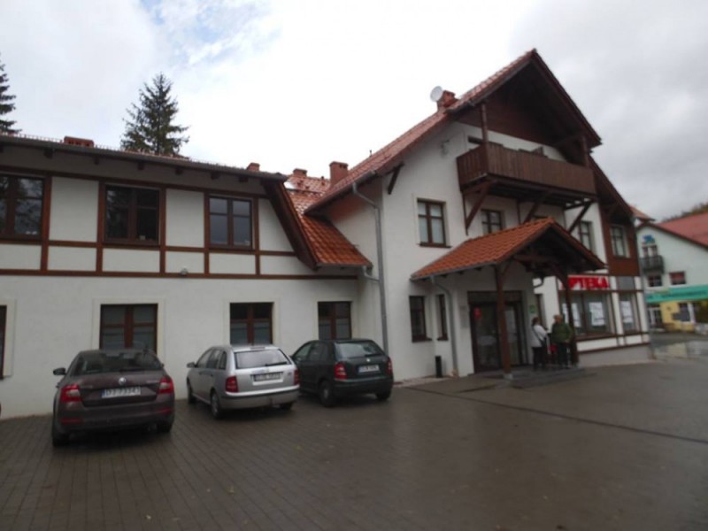 Karpacz: Przychodnia wynajmuje apartamenty?  - 