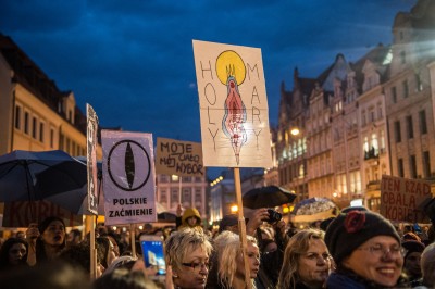 Czarny protest we Wrocławiu [DUŻO ZDJĘĆ] - 24