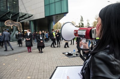 Czarny protest we Wrocławiu [DUŻO ZDJĘĆ] - 16