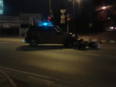 Wrocław: Zderzenie motocykla z samochodem [FOTO]