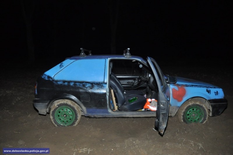 Policjanci odzyskali skradziony w Niemczech samochód – podejrzany zatrzymany po pościgu - 