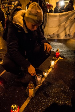 Wrocław: Protesty przed siedzibą PIS (ZOBACZ) - 1