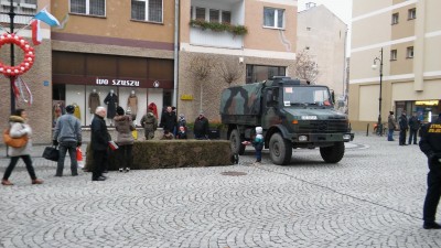 Uroczysta przysięga i tradycyjna grochówka w Legnicy [GALERIA] - 1