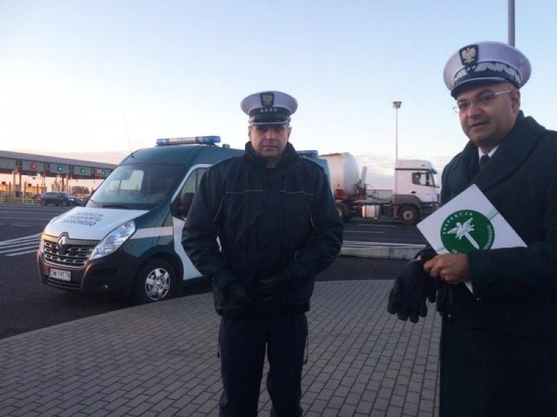 Nocna kontrola ITD na autostradzie -