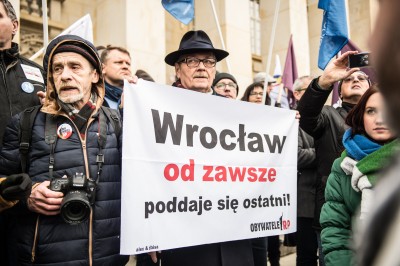Manifestacja opozycji przed Urzędem Wojewódzkim - 11