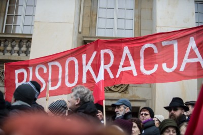Manifestacja opozycji przed Urzędem Wojewódzkim - 1