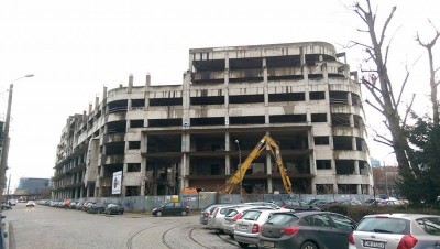Wrocław: Trwa rozbiórka szkieletora przy Kolejowej [ZDJĘCIA] - 1