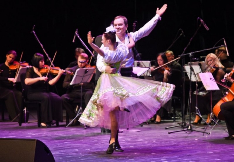 Noworoczna Gala Operetkowa w wykonaniu Artystów Narodowego Teatru Opery i Baletu z Odessy - 