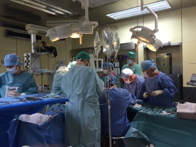 Wrocław: Chirurdzy przyszyli 32-latkowi rękę, której nigdy nie miał - 2