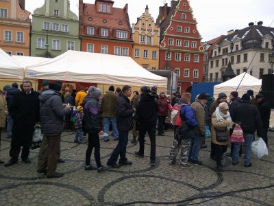 Wigilia Caritas na placu Solnym we Wrocławiu (POSŁUCHAJ) - 3