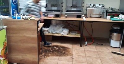Atak na egipski bar we Wrocławiu. Wrzucili butelkę z benzyną [ZDJĘCIA] - 4