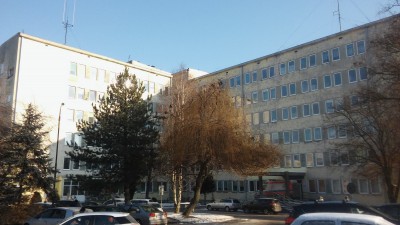 Starostwo ucieka przed szpitalnymi długami zastawiając... szkołę - 0