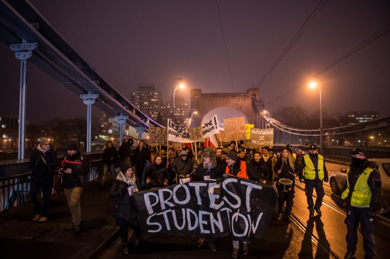 Studenci protestowali na ulicach Wrocławia - fot. Andrzej Owczarek