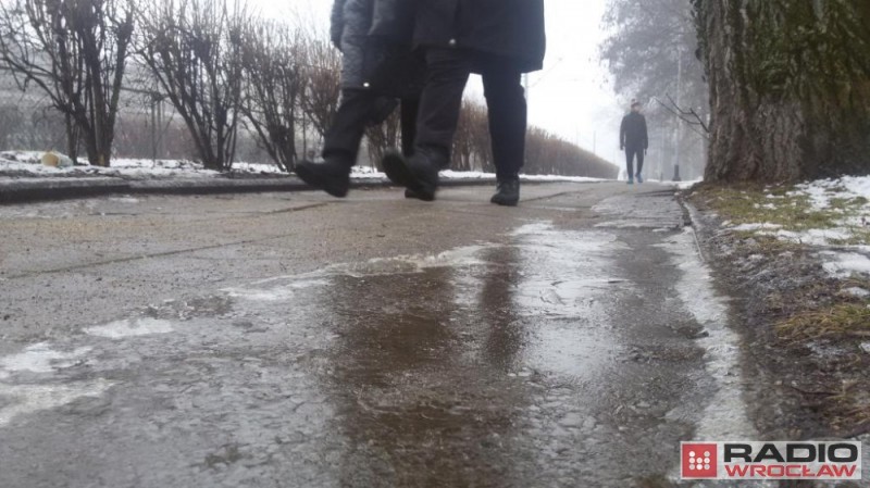 Ostrzeżenie meteo: Znów spadnie marznący deszcz! - fot. Radosław Bugajski