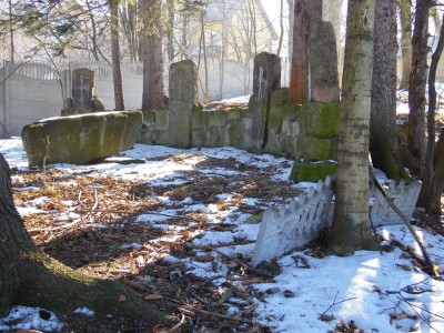 Kto usunie swastyki z pomnika ofiar I wojny światowej w Karpaczu? - 9