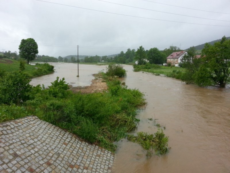 Po dużych opadach podtopienia i stany alarmowe na rzekach - zdjęcie ilustracyjne, fot: radiowroclaw.pl