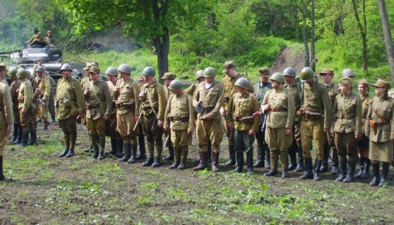 Historia w zabawie. Grupy rekonstrukcyjne w Wymianie Młodzieży - fot. archiwum radiowroclaw.pl