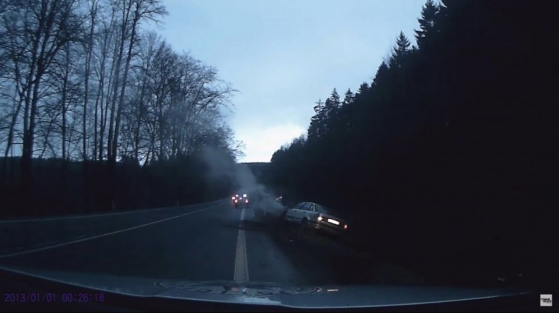 Mieszkaniec Bogatyni wpadł w Czechach uciekając skradzionym samochodem [WIDEO] - FOT: YT