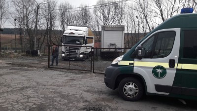 Transport 50 ton nielegalnych odpadów na krajowej "ósemce" - 3