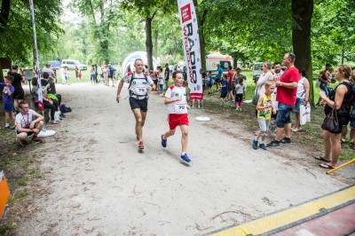 Rywalizacja rodzinnych duetów, czyli Bieg Rodzinny Radia Wrocław [FOTO] - 71