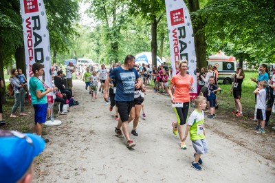 Rywalizacja rodzinnych duetów, czyli Bieg Rodzinny Radia Wrocław [FOTO] - 77