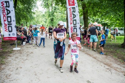Rywalizacja rodzinnych duetów, czyli Bieg Rodzinny Radia Wrocław [FOTO] - 79