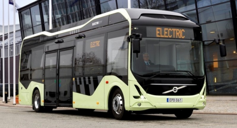 Bolesławiec: Nowe, ekologiczne autobusy i bezpłatna komunikacja - Elektryczne autobusy volvo; zdjęcie ilustracyjne