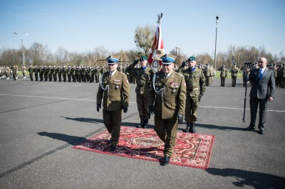 Wrocław: Uroczystość przekazania obowiązków dowódcy pułku (FOTO) - 13