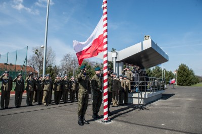 Wrocław: Uroczystość przekazania obowiązków dowódcy pułku (FOTO) - 5