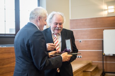 Medal za wybitne zasługi wręczony sędziemu Jurgenowi Pansegrau - 4